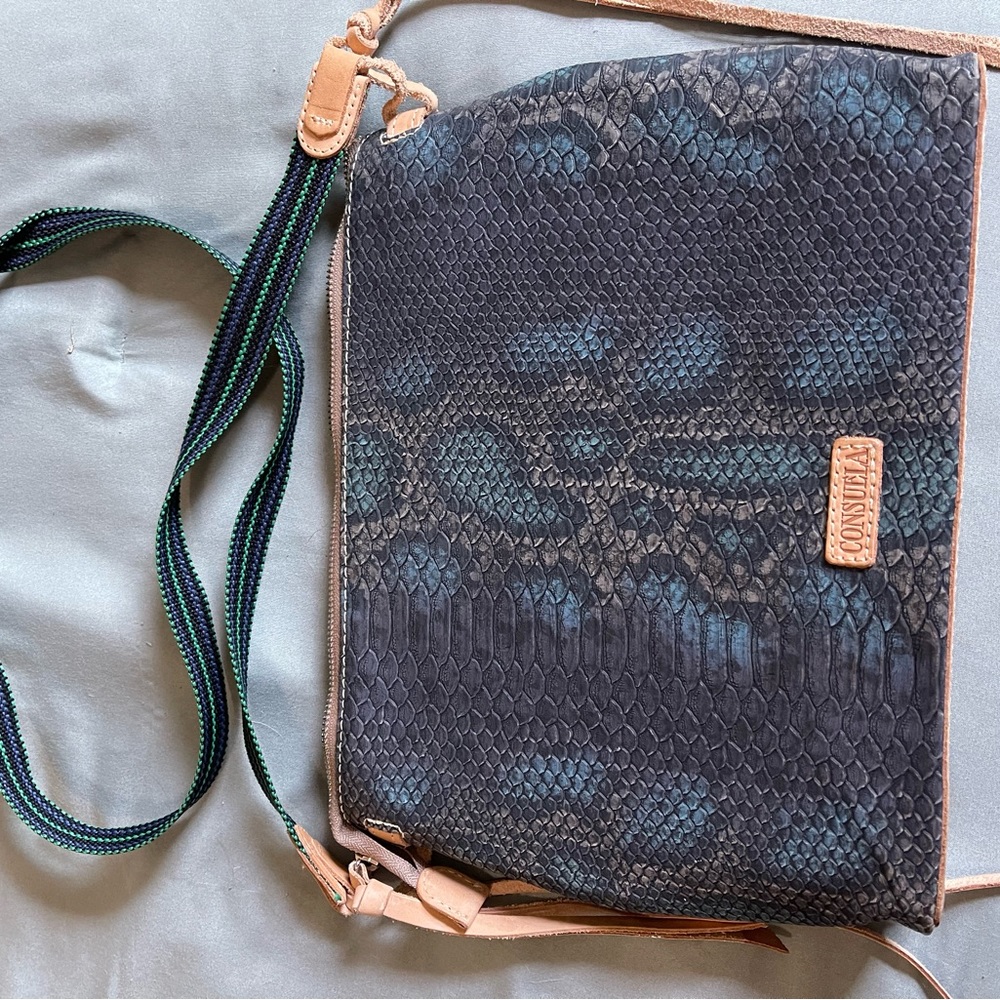 Consuela crossbody bag
